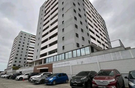 APARTAMENTO T3 MOBILADO NO CONDOMÍNIO BOULEVARD